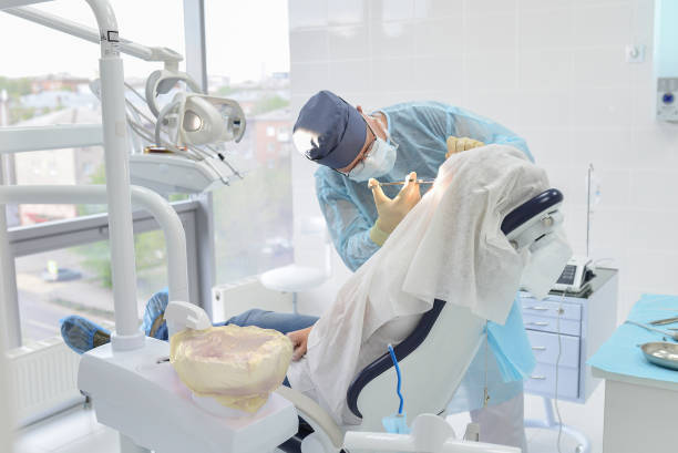 Best Emergency Dental Services for Seniors in Lake Holiday, VA